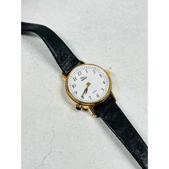 VTG Timex Watch Womens 23mm Gold Tone Classic Water Resistant New Battery - Picture 3 of 11